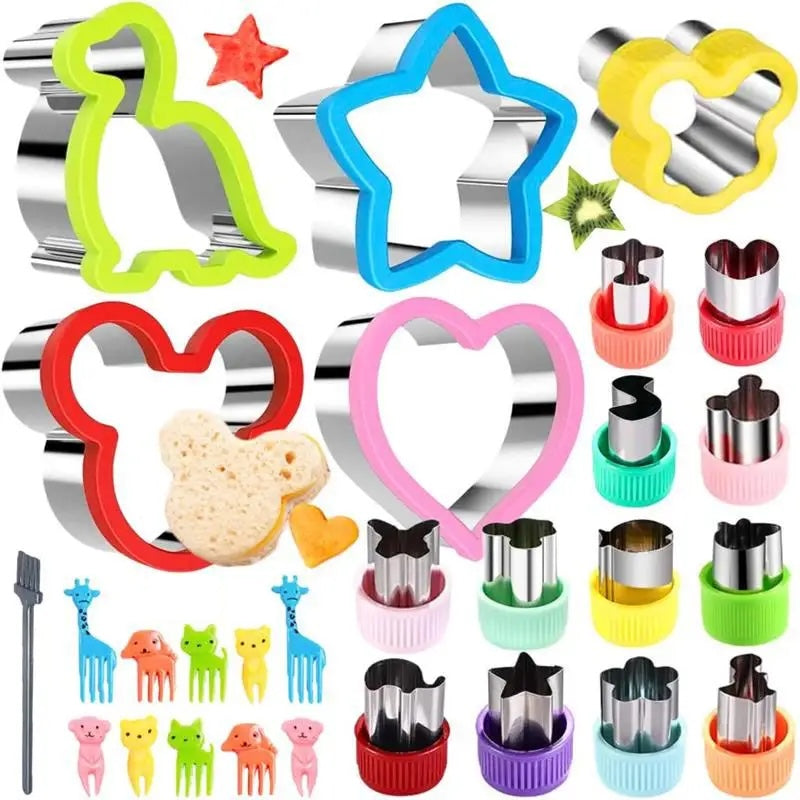 Your kid’s first baking adventure made simple "FunBite Cutter Set 🍪✨"
